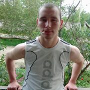 Вадим, 32, Лесозаводск