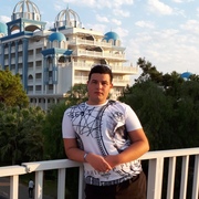 Данил, 22, Ирбит