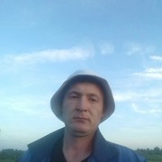 Виталий, 34, Цивильск