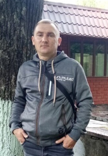 La mia foto - Viktor, 42 di Minsk (@viktor271988)