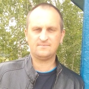 Слава Ефремов, 37, Ростов