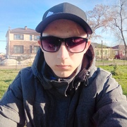 Игорь, 21, Самойловка