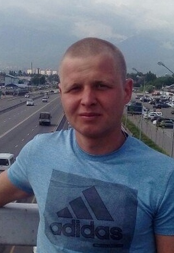 Моя фотография - Анатолий Чупин, 31 из Усть-Каменогорск (@anatoliychupin)
