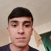 Атохуча Бурхонов, 23, Курганинск