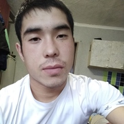 николай, 22, Таштып