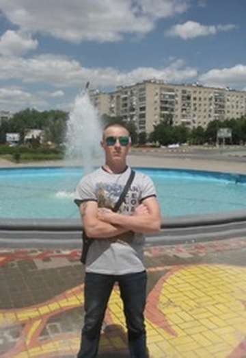 Моя фотография - Анатолий Nikolaevich, 27 из Никополь (@anatoliynikolaevich23)