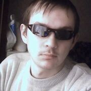 Дмитрий, 32, Варгаши