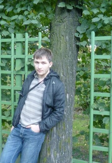 Моя фотография - Дмитрий, 40 из Санкт-Петербург (@dmitriy284002)