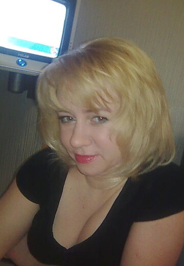 Моя фотография - Татьяна, 47 из Октябрьский (Башкирия) (@irisska2772)