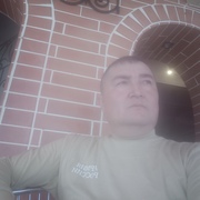 Алишер Рахимов, 37, Иваньковский