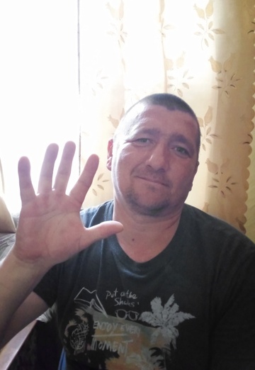 La mia foto - Oleg, 43 di Jevpatorija (@oleg355396)