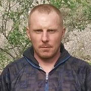 Александр, 42, Углегорск