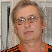 Mihail, 65, Рудня