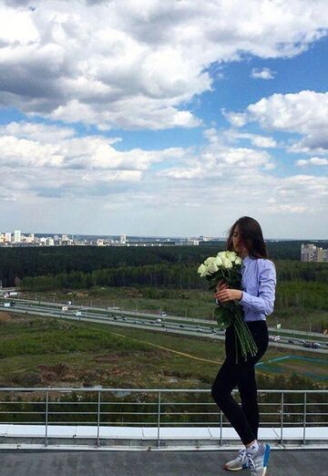 Моя фотография - Алена, 28 из Екатеринбург (@alena80688)
