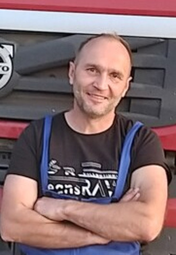 Mein Foto - Dmitrii, 47 aus Weliki Nowgorod (@lomanovdmitriy)