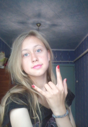 La mia foto - Aleksandra, 24 di Pavlovsk (@aleksandra44084)