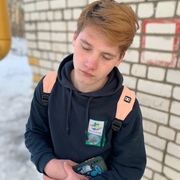 Анатолий, 19, Гусев