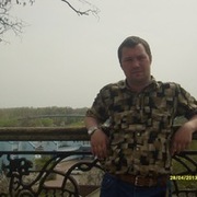 Илья, 35, Кировск