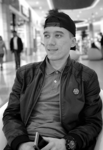 Моя фотография - Азизшах, 29 из Владивосток (@azizshah)