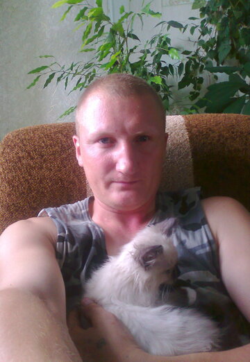 Моя фотография - Дмитрий, 44 из Канск (@dmitriy63680)