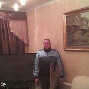 Василий, 43, Суровикино