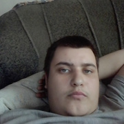 Антон Робзанов, 23, Бородино (Красноярский край)