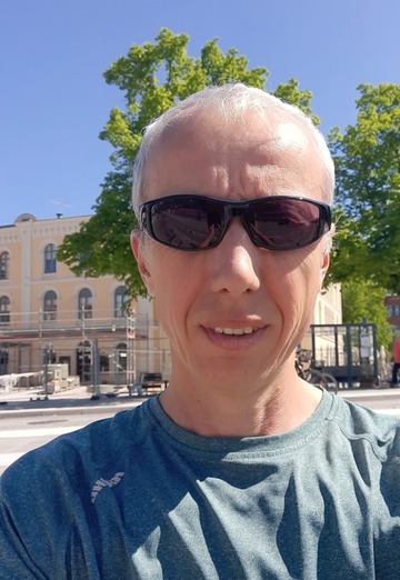 Viktor (@viktor231343) — my photo № 1