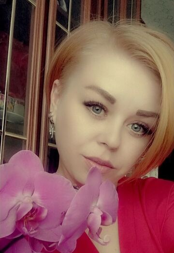Моя фотография - Анжелика Богачёва, 32 из Свердловск (@anjelikabogacheva)