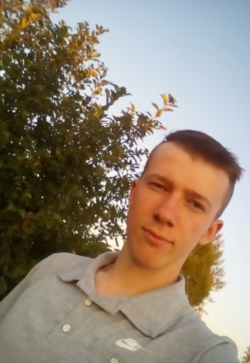 Моя фотография - Даниил, 26 из Санкт-Петербург (@daniil9883)