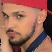 Breno, 21, Сан-Паулу