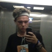 Artem, 26, Королев