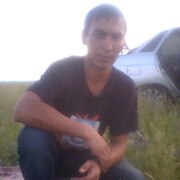 Александр, 36, Буинск