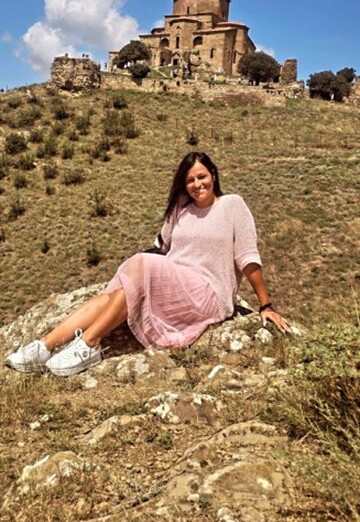 La (@la512) — my photo № 1