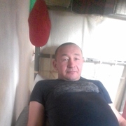 сергей, 44, Майский