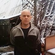 Михаил, 44, Тихвин