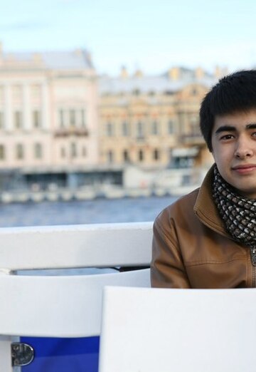 Моя фотография - Аллаяр, 28 из Санкт-Петербург (@allayar)