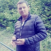 Антон, 29, Урень