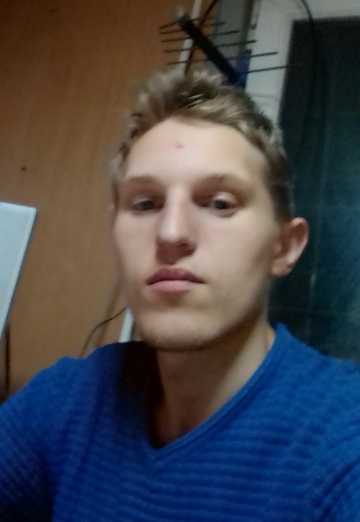 Моя фотография - Андрей, 23 из Калуга (@andrey715604)