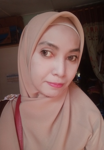 My photo - Miranti, 40 from Jakarta (@ramina510)