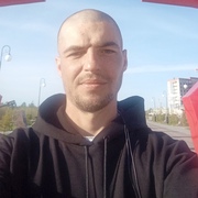 Иван, 31, Губкинский (Ямало-Ненецкий АО)