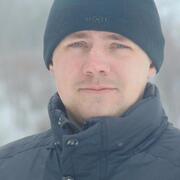 Пётр, 32, Калининск