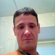 Александр, 44, Татищево