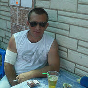 Тигран, 47, Ухолово