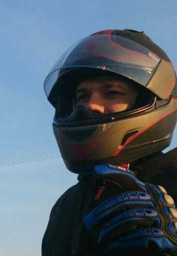 Maksim (@maksim328064) — my photo № 7