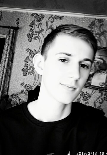 Моя фотография - Дмитрий, 21 из Днепр (@dmitriy355440)