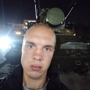 Анатолий Коротких, 26, Нолинск