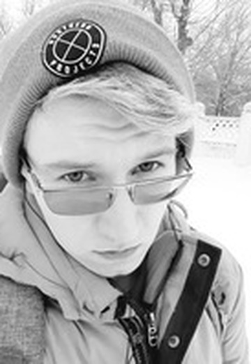 Моя фотография - Дмитрий, 25 из Морозовск (@dmitriy297665)