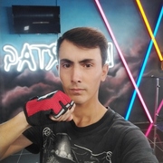Макс, 24, Челябинск