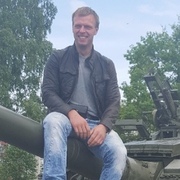 Олег, 35, Санкт-Петербург