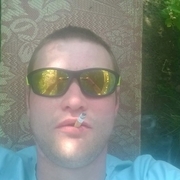 Дмитрий, 36, Гатчина